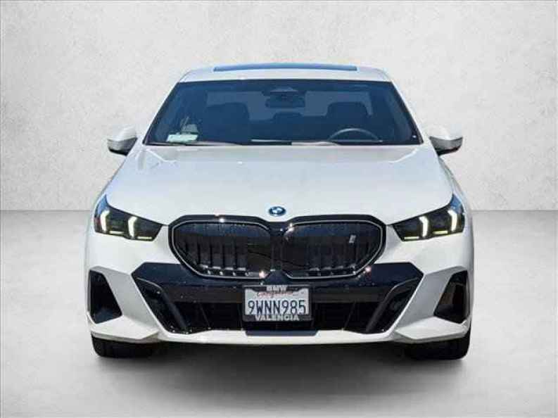 2026 BMW i5 40 - Photo 2