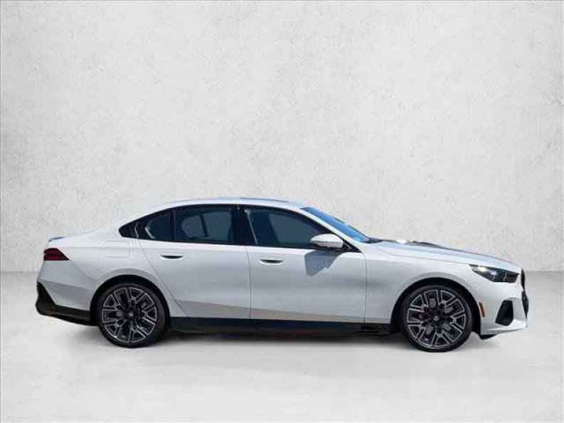 2026 BMW i5 40 - Photo 4
