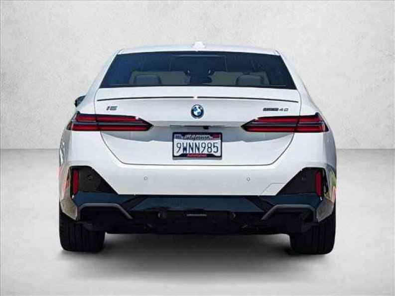 2026 BMW i5 40 - Photo 7