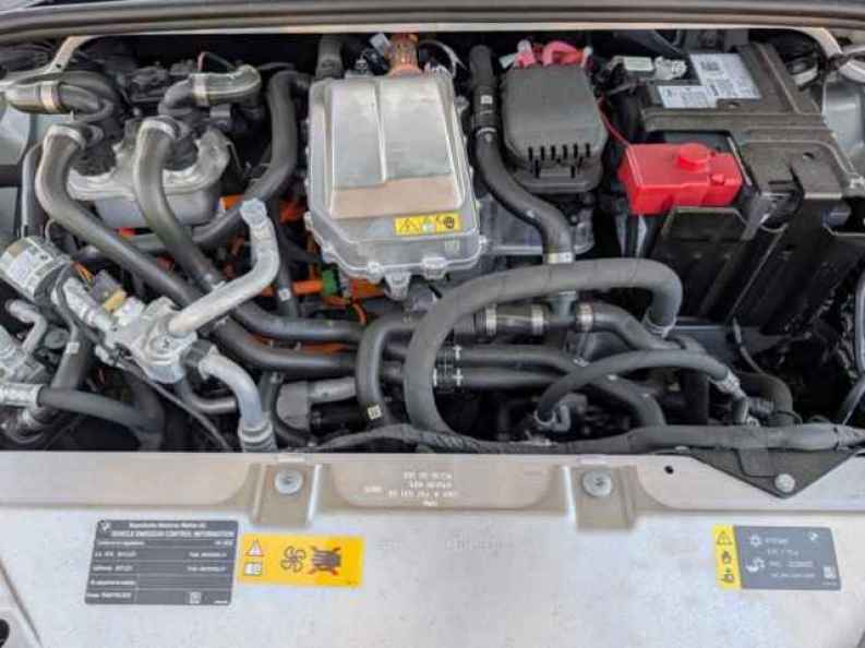 2026 BMW iX 60 - Photo 25