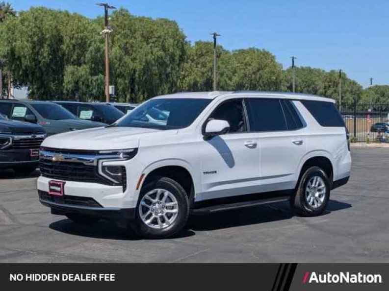 2026 Chevrolet Tahoe LS 2WD's photo