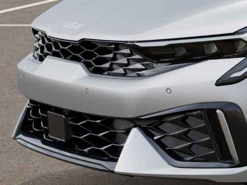 2026 Kia K5 GT-Line - Photo 13