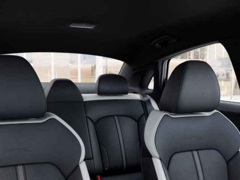 2026 Kia K5 GT-Line - Photo 28