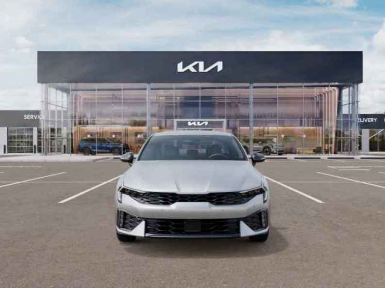 2026 Kia K5 GT-Line - Photo 3