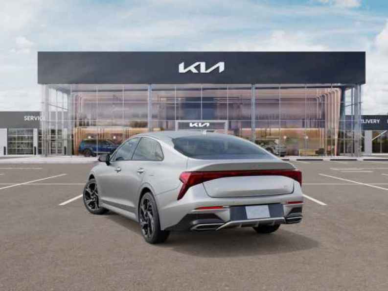 2026 Kia K5 GT-Line - Photo 5