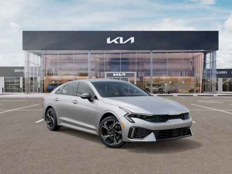 2026 Kia K5 GT-Line - Photo 9