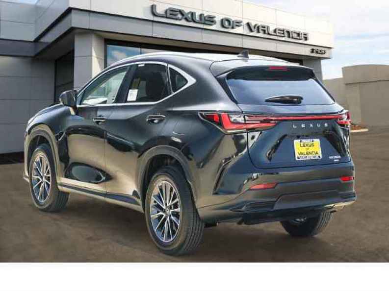 2026 Lexus NX 350h Premium - Photo 7