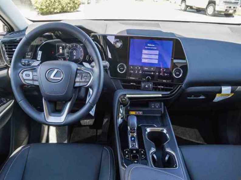 2026 Lexus NX 350 Premium - Photo 12