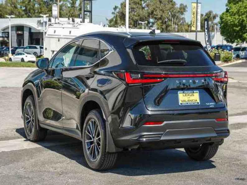 2026 Lexus NX 350 Premium - Photo 6