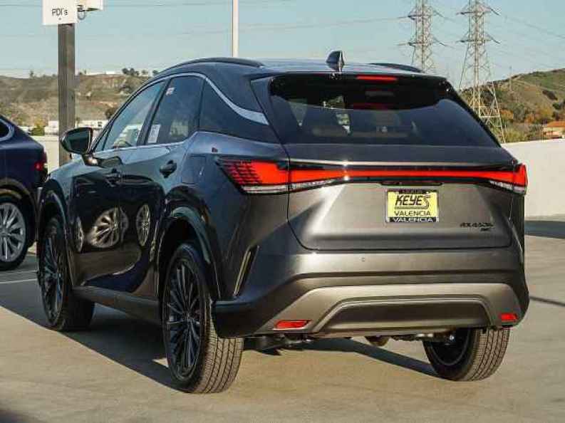 2026 Lexus RX PHEV 450h+ - Photo 3