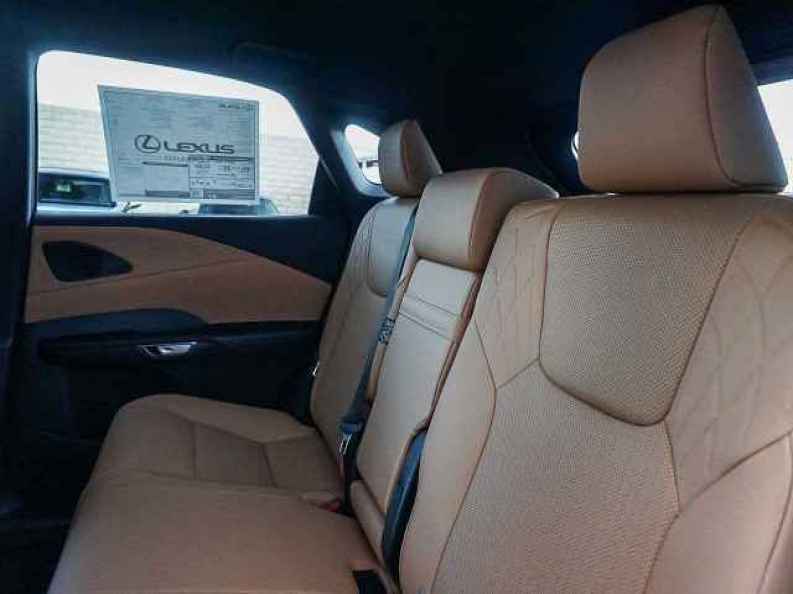 2026 Lexus RX PHEV 450h+ - Photo 30