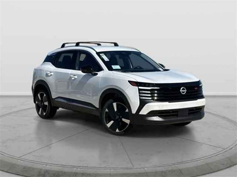 2026 Nissan Kicks 2.0 SR's photo
