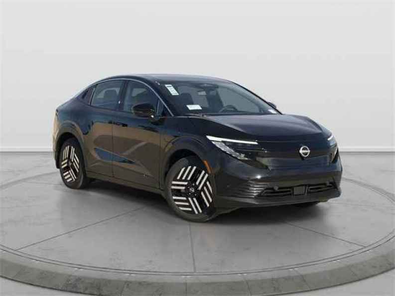 2026 Nissan Leaf SV+'s photo