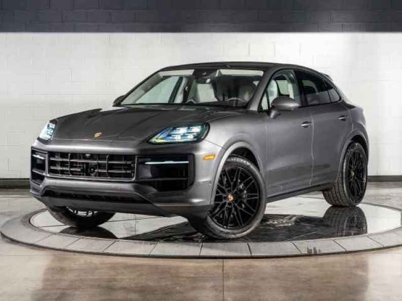 2026 Porsche Cayenne -'s photo
