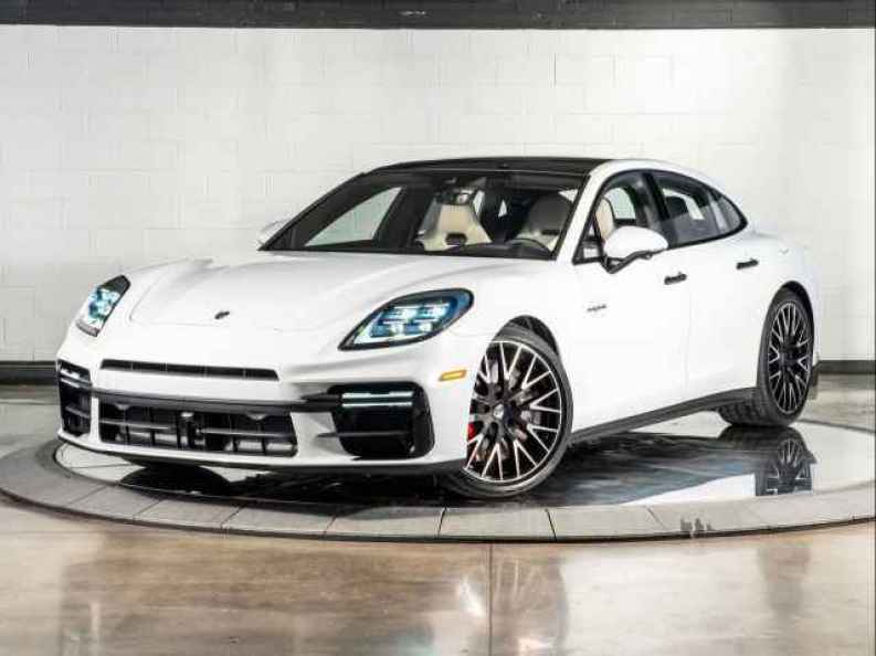 2026 Porsche Panamera Turbo E-Hybrid - Photo 1