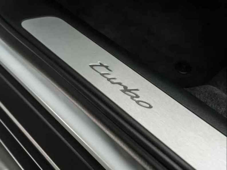 2026 Porsche Panamera Turbo E-Hybrid - Photo 25