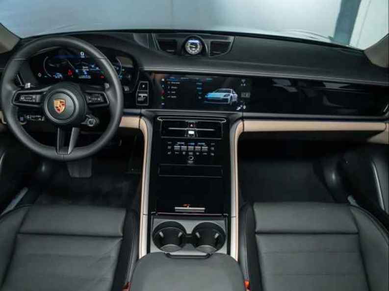 2026 Porsche Panamera S - Photo 18