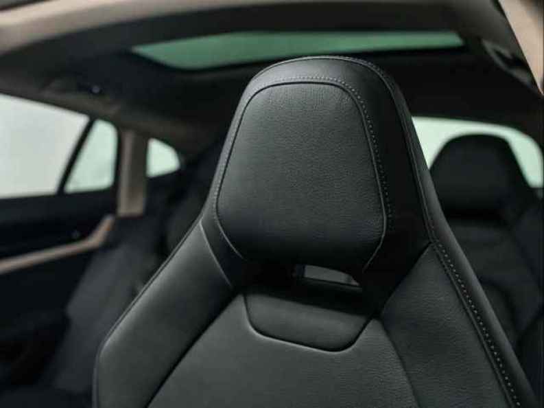 2026 Porsche Panamera S - Photo 23