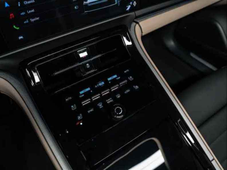 2026 Porsche Panamera S - Photo 27