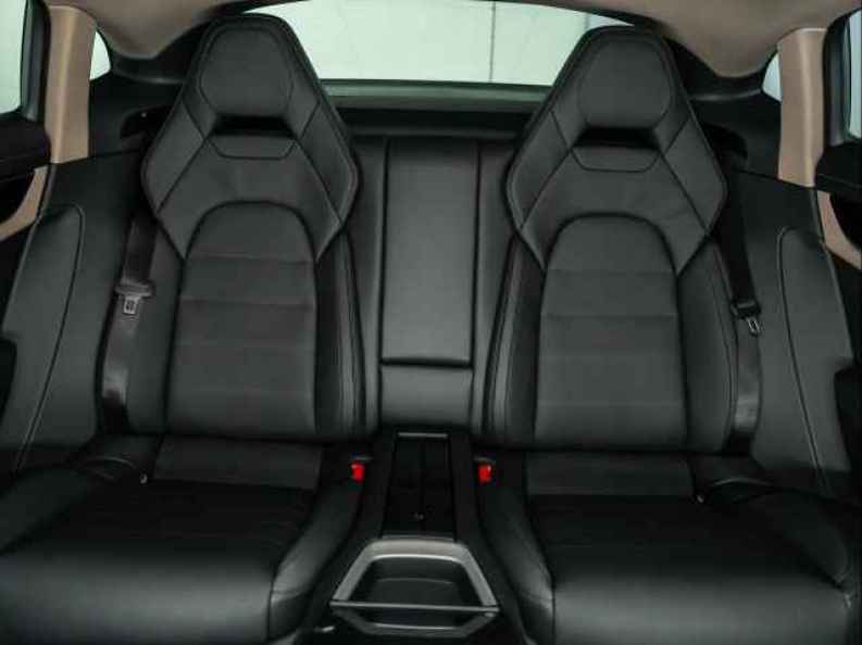 2026 Porsche Panamera S - Photo 31
