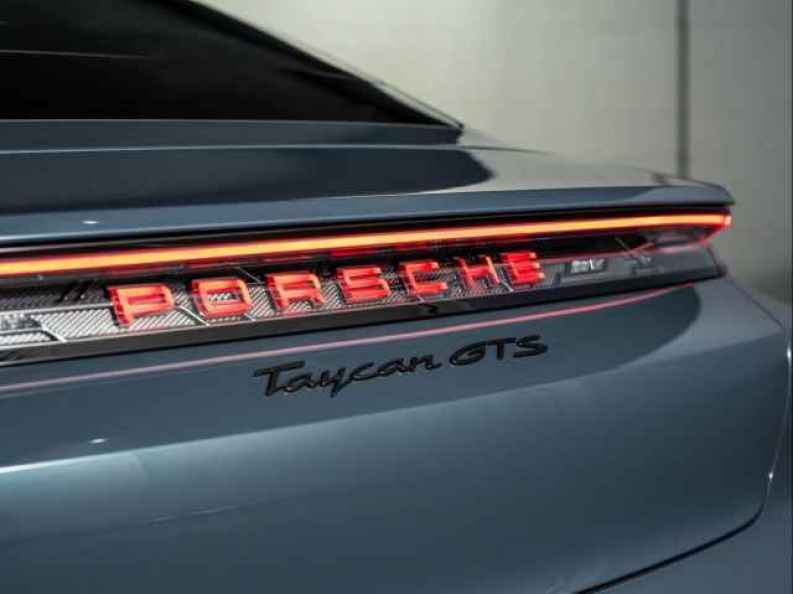 2026 Porsche Taycan GTS - Photo 30