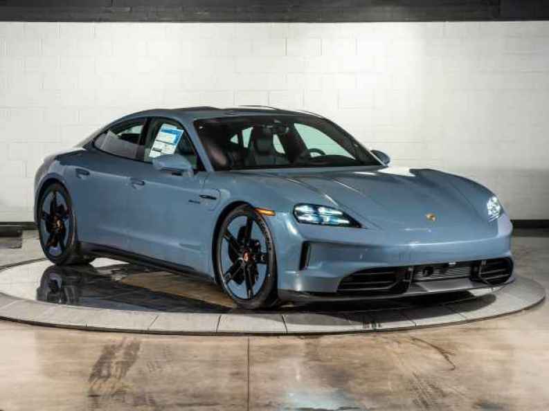 2026 Porsche Taycan GTS - Photo 7