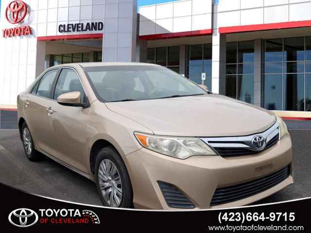 2010 Mazda Mazda3 4-door Sedan Auto i Touring, 260675A, Photo 1