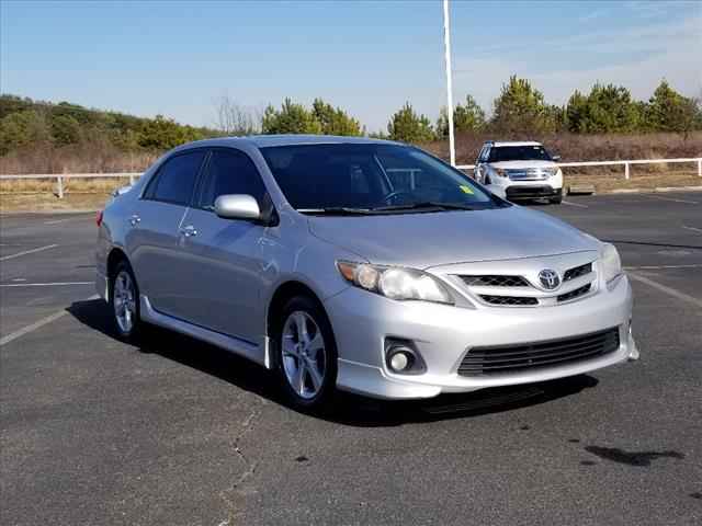 2010 Ford Focus SEL 4-door Sedan, B422752A, Photo 1