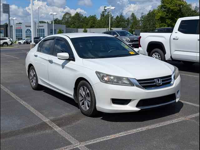 2011 Ford Taurus Limited 4-door Sedan, 250751A, Photo 1