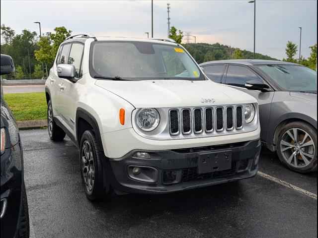 2018 Jeep Grand Cherokee 4x2 Laredo E 4-door SUV, 250741A, Photo 1