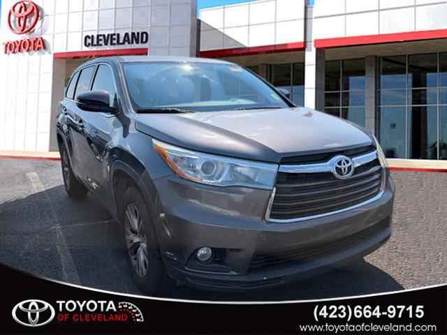 2015 Toyota RAV4 AWD XLE 4-door SUV, B463815C, Photo 1