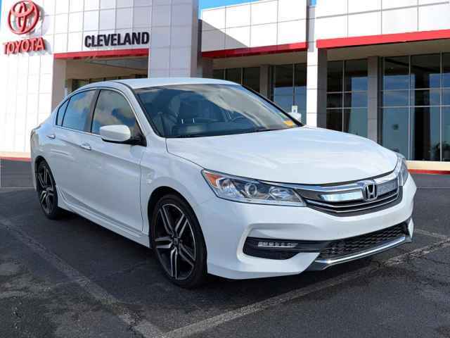 2017 Kia Forte Sedan, 260237B, Photo 1