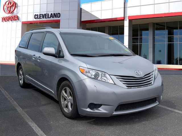 2012 Honda Odyssey Mini Van, 260413B, Photo 1