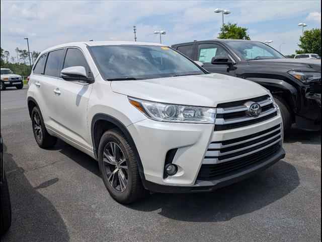 2025 Toyota Sequoia 4x4 TRD Pro 4-door SUV, 250584, Photo 1