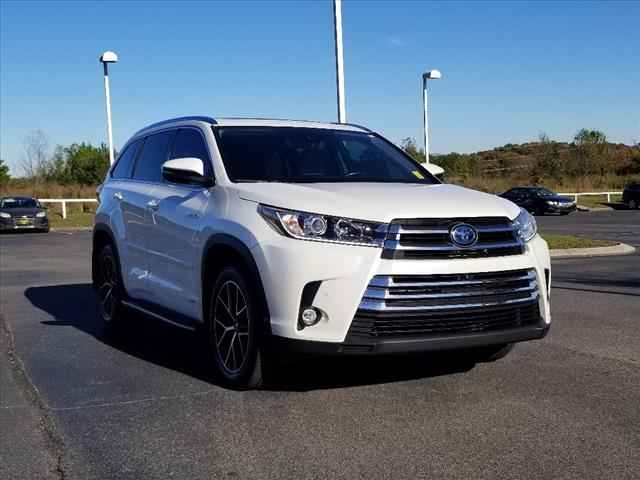 2019 Toyota Highlander XLE 4-door SUV, 241083B, Photo 1