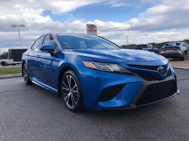 2014 Toyota Corolla LE 4-door Sedan, 250081AA, Photo 1