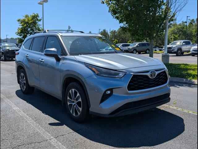 2021 Toyota RAV4 Hybrid AWD Limited 4-door SUV, B042504, Photo 1