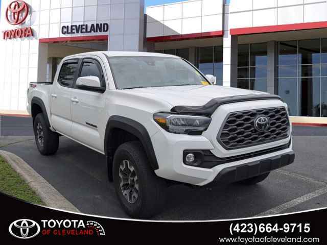 2017 Toyota Tacoma 4x4 TRD Sport 4-door Double Cab 6.1 ft LB, 260716C, Photo 1