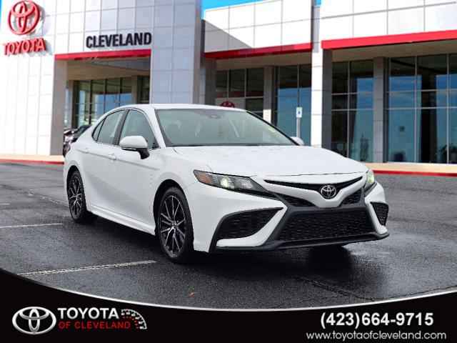 2020 Toyota Camry SE 4-door Sedan, P11470A, Photo 1