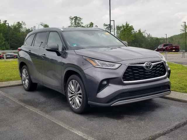 2022 Toyota Highlander AWD XLE 4-door SUV, 250428A, Photo 1