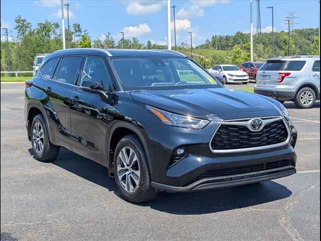 2022 Toyota 4Runner 4x4 TRD Off-Road Premium 4-door SUV, 250797A, Photo 1