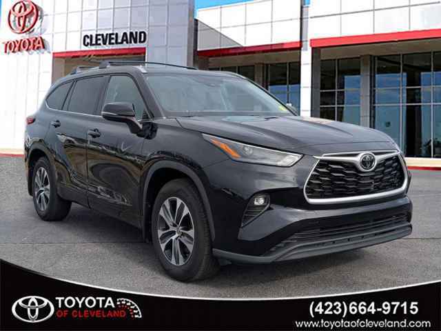 2022 Toyota Highlander AWD XLE 4-door SUV, B594012, Photo 1