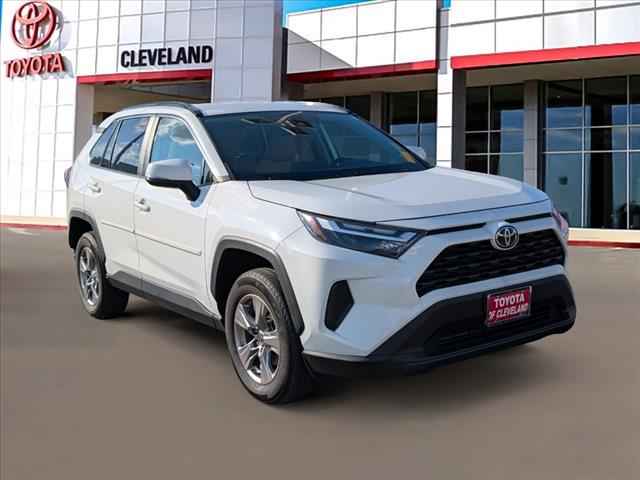 2022 Toyota Corolla Cross AWD XLE 4-door Crossover, B042640, Photo 1