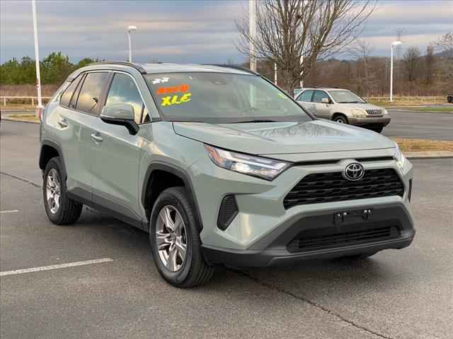 2018 Toyota RAV4 AWD Adventure 4-door SUV, P11440A, Photo 1