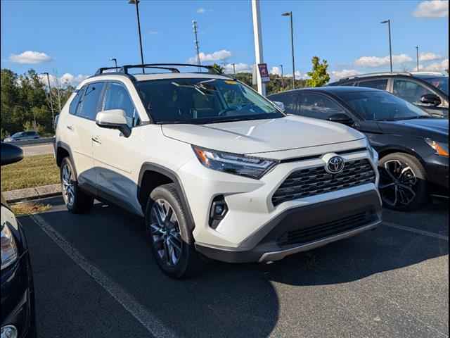 2022 Toyota RAV4 XLE AWD, B042640A, Photo 1