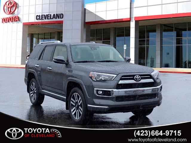 2024 Toyota Sequoia 4x4 Platinum 4-door SUV, 250132A, Photo 1