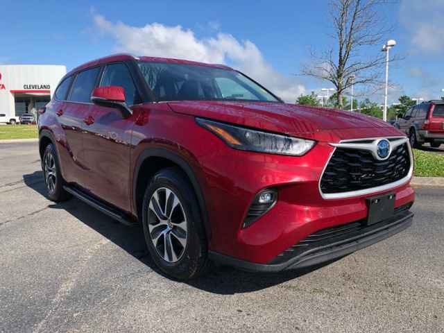 2023 Toyota Highlander XLE 4-door SUV, B045533, Photo 1