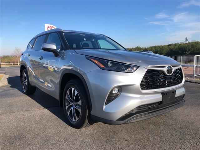 2023 Toyota Highlander LE 4-door SUV, P11444, Photo 1