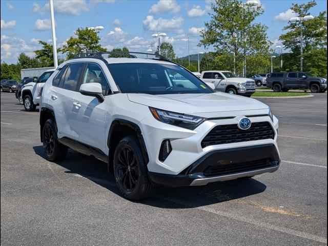 2023 Toyota Corolla Cross XLE 4-door Crossover, B062843, Photo 1