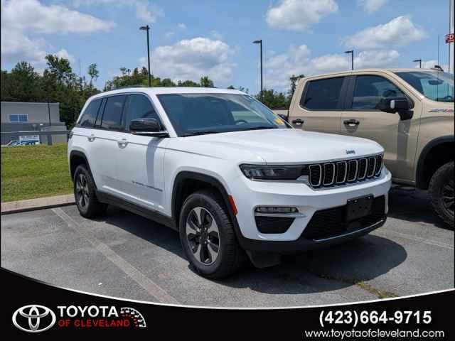 2018 Jeep Cherokee Latitude Plus 4-door SUV, B182902A, Photo 1